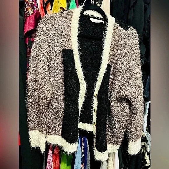 Super Soft and Cozy Lovestitch Cardigan Brown White Black Block Color Pattern - Picture 1 of 7